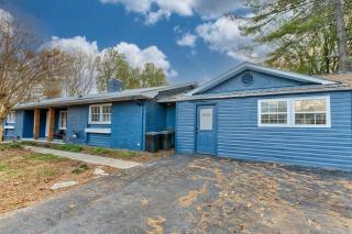 HotTub, FirePit, Pets, Pool Table, Outdoor Dining - Hendersonville - 5