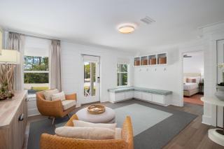 Large Pool - Close to Beach - Carriage House - 4