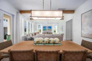 Large Pool - Close to Beach - Carriage House - Santa Rosa Beach - 2