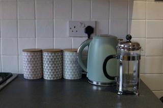 Entire 3-bed house near Cheltenham racecourse and town - - 2
