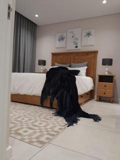 222 Terrace Sandton Gate Luxury Apartment - Johannesburg - 1