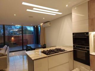 Luxury Penthouse in Brooklyn - 4