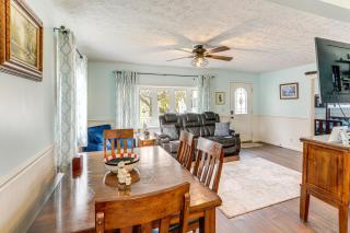 Walk to Sandusky Bay Home with Hot Tub and Fire Pit! - Sandusky - 4