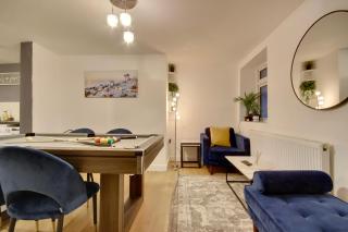 Southsea Getaway Apartment with Pool table and Hot tub - Portsmouth - 0