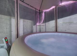 Southsea Getaway Apartment with Pool table and Hot tub - Portsmouth - 3