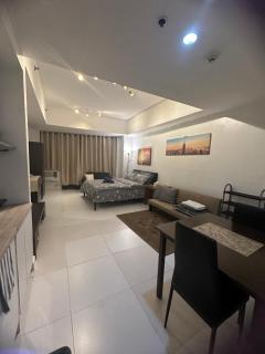 Condo Hotel at Greenbelt makati with cityview - Manila - 3