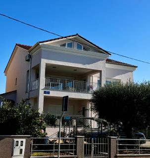 Apartments Villa Lili - 0