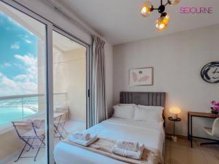LS10-Well Designed Studio In Lake Side Tower A - Dubai - 7