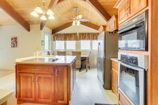 Secluded Countryside Home with Deck in Siler City - 4