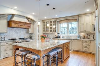 Walk to DU, Dining and Parks Spacious Denver Home! - 8