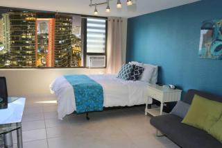30th Fl King Bed View Studio - Honolulu - 7