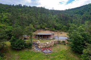 Secluded Lux Bunker Hot Tub, Views & Trails - Stanley - 8