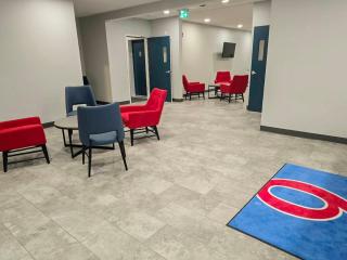 Studio 6 Hornepayne, ON - - 5