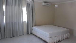 Casa de alto padrão perto da praia - Porto Seguro - 4