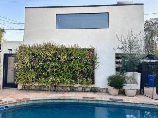 New Private Villa By Beverly Hills and The Grove Spacious 2 Story Unit in the Best Part of LA - Los Angeles - 1