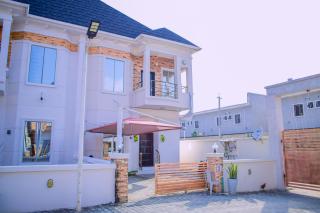 Dej's Luxury Apartment House - Lekki - 9