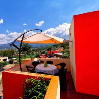 4minutos al centro PARA 12, personas 10 en cama y 2en sofa En Promoción - 4