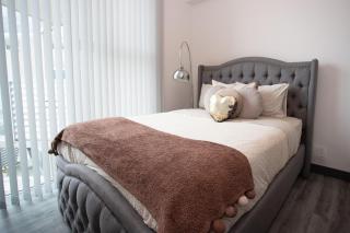 Gold Rabbit at 26, City Views and Wonderland Vibes! - 8