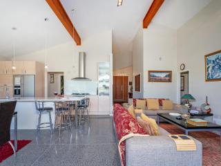 Mistry Hideout - Lakes Resort Pauanui Home - 3