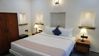 Madri Retreat - Heritage Boutique Hotel with Pool - 3