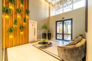 Apartamento com 02 dormitórios em Canto Grande - LA016EF - Bombinhas - 0