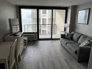 Stay in Style in our Oceanview Suite, Dogs OK! 1838 - Myrtle Beach - 0