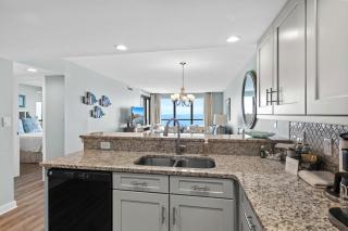 Windemere Beachfront Oasis with Hot Tub and Pool Access - Myrtle Beach - 1