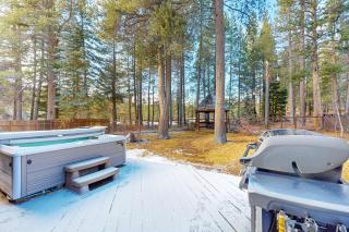 Nature Lovers' Retreat - 8