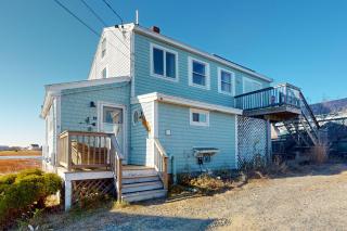 Fisherman's Paradise - Newburyport - 0