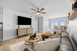 The Oceanfront Oasis - Myrtle Beach - 5