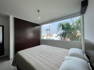 Cálido Apartamento en Zona Exclusiva - Santa Cruz de la Sierra - 0