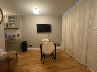 Modern studio apartment in Central London, Zone 1 - Londra - 3