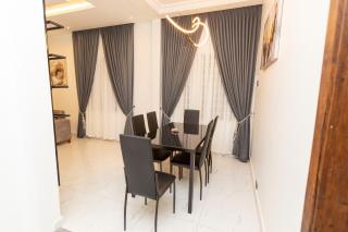 Skobs Apartment - Acra - 8