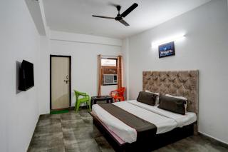 Hotel O Omi Rooms - Gurgaon - 7