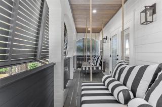 Luxe 5BDR 2 Blocks to Beach Hot Tub Balcony 30A The Reel McCoy by AvantStay - Santa Rosa Beach - 9