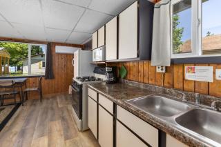 Chippewa Bluffs Resort Spacious Combined 2BR 2BA Cabins - 3