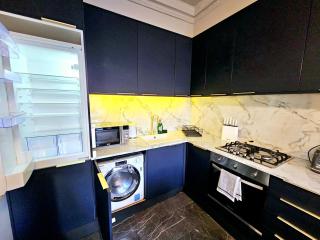 Stylish & Cosy Hyde Park Home by Tube Metro Stations with Elevator - Lift - 8