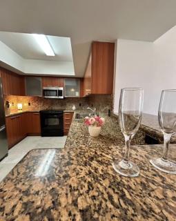 Luxury Oceanfront 3-Bedroom Condo with 3 Balconies - Sunny Isles Beach - 3