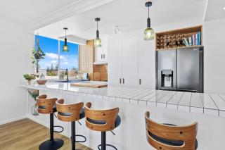 3 Bedroom Miami Oceanfront Paradise Apartment - Gold Coast - 8