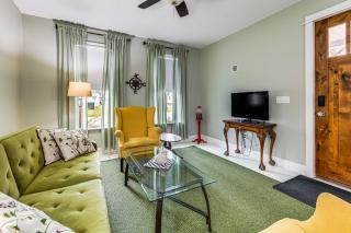 Newly Renovated Private Cottage Near Niagara River - Tonawanda - 7