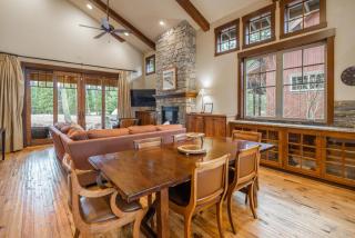 Suncadia 3 Bedroom Golf Course Home with a Hot Tub - Cle Elum - 2