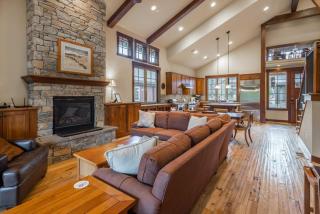 Suncadia 3 Bedroom Golf Course Home with a Hot Tub - Cle Elum - 1