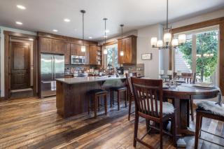 Suncadia 3 Bdrm Home Beautifully Furnished with Hot Tub - Cle Elum - 4
