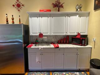 Adorable 1-bedroom guesthouse - West Palm Beach - 4