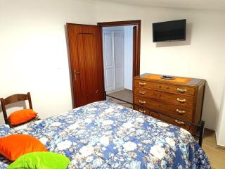 Cosy holiday home in Equi Terme with terrace - Equi Terme - 2