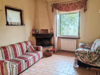 Farmhouse apartment with swimming pool - Giano dellʼUmbria - 2