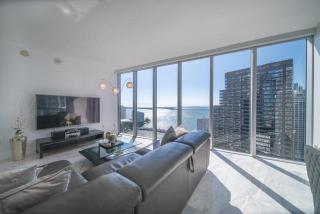 Luxury Ocean View 2BR Corner Unit at W residence - Miami - 1