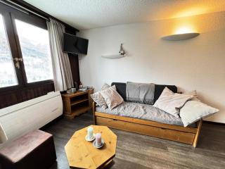 Résidence Les Melezes - Studio lumineux & rénové · Accès pistes par navette · Casier à skis privé · vue sur les pistes MAE-0704 - Champcella - 9