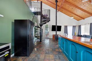 Sunshine Villa - 484 Kessell Rd, Middleton - Middleton - 2
