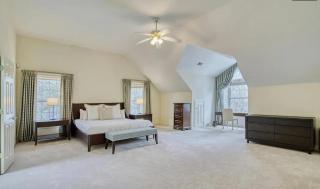 Schedio Luxury Cozy Villa - Arlington - 2